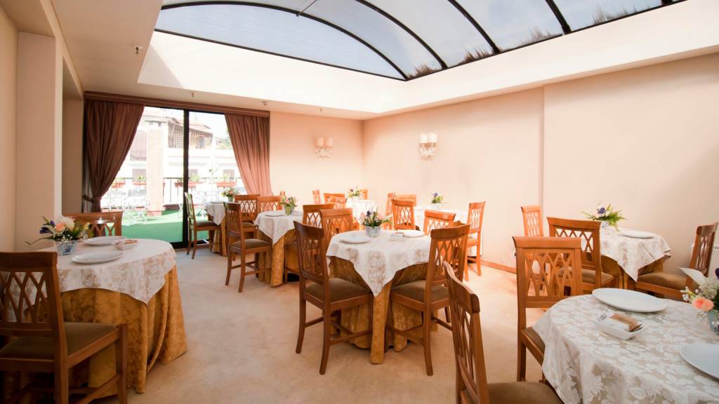 Hotel-Ponte-Milvio-Rome-breakfast-DSC3132